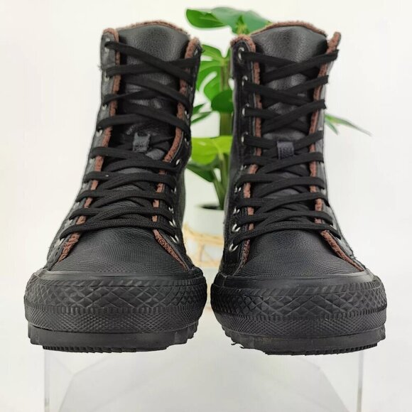 Converse Youth's CT Hi Hillcrest Black Leather Zip Boots Size 4US - Picture 2 of 8